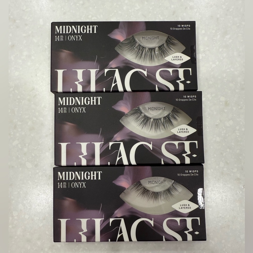 Lilac pop on lashes